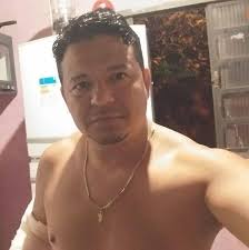 Então Bora bora Eu nunca fico só Tô pegando, to moendo e oh oh ♪ ♫