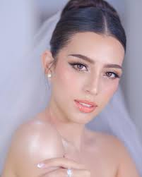 Ellen Drilon Makeup Group