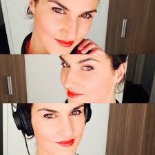 Stream Nadia Amro music