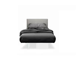 E lavorato con abilità dagli artigiani di poltrona frau. Lago Air Single Bed Mohd Shop