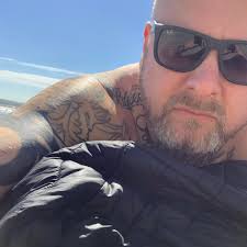 What are ideas for transforming a 37' TT bunk space?