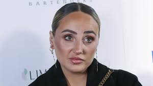 Rocío Flores, al borde de las lágrimas tras su distanciamiento con Gloria  Camila: “Veremos si el día de mañana esto tiene solución”