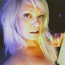 Tamara Knutson's Instagram, Twitter & Facebook