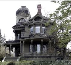 Pin By Martha Soto On Painted Ladies Victorians Gothic House Victorian Homes House Styles