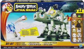 Revive los momentos de star wars mientras ayudas a tus personajes favoritos a escapar del compactador de basura de la estrella de la muerte y trabajan su. Angry Birds Star Wars At At Juego De Mesa Juguetesland