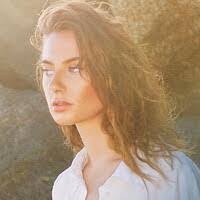 Ruthie Lloyd's Instagram, Twitter & Facebook