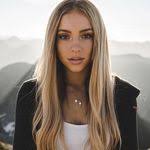 Amanda Degrasse's Instagram, Twitter & Facebook