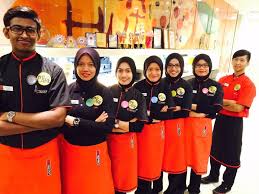 Fast food restaurant, burger restaurant. Stress Cari Kerja Kosong Sebenarnya Kerja Di Pizza Hut Ni Seronok Siap Ada Elaun Makan Free Setiap Hari