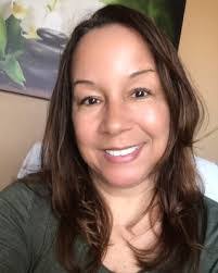 Lori Pritchett's Instagram, Twitter & Facebook