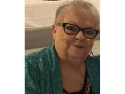 Sandra Mahan's Instagram, Twitter & Facebook