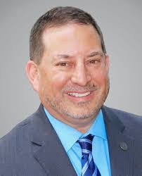 Dan Castricone's Instagram, Twitter & Facebook