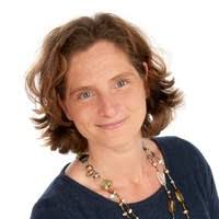 40+ perfiles de «Victoria Back»