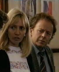 Lou Wakefield's Instagram, Twitter & Facebook