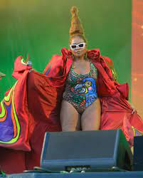 O rock in rio 2019 vai prestigiar, ainda mais, a cultura brasileira. Gaby Amarantos Faz Show Com Discurso Empoderado No Rock In Rio Amo Meu Corpo Rock In Rio Gshow