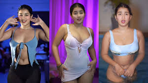 जवानी जानेमन , हसीन दिलरुबा... इस Sexy Girl ने सोशल मीडिया को किया हैंग,  VIDEOS देख फैंस की उड़ गई नींद, बोल रहे- So Hot, Nice Looking