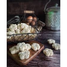 Dapatkan resepi biskut raya 2020 paling hot dan sedap sekali rasanya. Kueh Bangkit Cheese Price Promotion Jun 2021 Biggo Malaysia