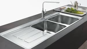 Maybe you would like to learn more about one of these? Evier Etes Vous Plutot Inox Ceramique Ou Materiaux De Synthese