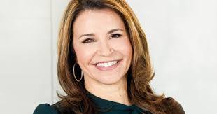 Mona Pace's Instagram, Twitter & Facebook