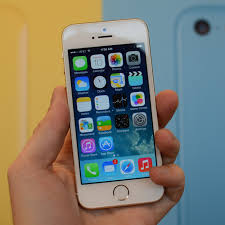Apple iPhone 5s hands-on video and ...