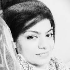 Saima Awan (sammyscreations)