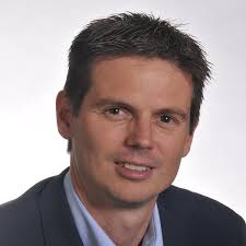 The Educated Franchisee: The How-To Book for Choosing a Winning Franchise :  Bisio, Rick, Kohler, Mike: Amazon.in: Books