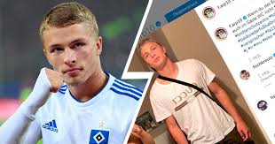 Page officielle de kylian mbappé. Jann Fiete Arp Ist In Munchen Nicht Einsam Seine Freundin Ist Mitgekommen Tribuna Com