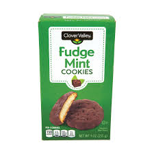 Oreo Vs Dollar General Brand Clover Valley Sandwich Cookie, Foodfights  Cheep Vs Expensive Challenge - Youtube