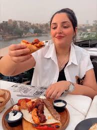 تجربة الأكل السوري الأصيل في مطعم أبو الزوز