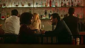 Sicuramente non andrò a vedere il remake hollywoodiano. Dietro I Suoi Occhi La Recensione Del Thriller Psicologico Targato Netflix