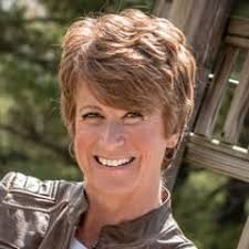 Brenda Garrison's Instagram, Twitter & Facebook