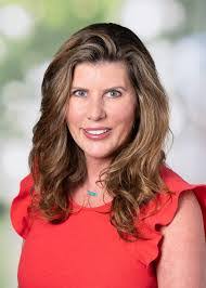 Lisa Cafarelli's Instagram, Twitter & Facebook