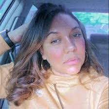 Johanna Capellan's Instagram, Twitter & Facebook