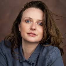 Ruth Everett at Piers Nimmo Management