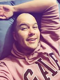 Perdí la cabeza? Bueno, una parte… Nadie se lo esperaba, eh? Explico: No  quería, pero es de esas decisiones que duele aceptar como “la menos peor”  para uno mismo. Duré 5 años,