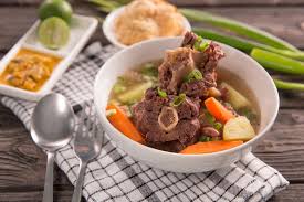 Oleh karenanya, kali ini mamikos membuatkan artikel berisi resep semur daging kuah sederhana dan sedap yang bisa kamu coba praktikkan atau masak sendiri di rumah. 7 Resep Mudah Serba Kuah Yang Lezat Dari Daging Iga Kaki Sampai Buntut Sapi Womantalk