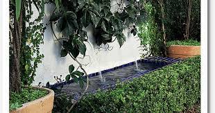 Alasan memiliki kolam renang pribadi kebutuhan akan kolam renang ada beragam: Bentuk Dan Letak Kolam Ikan Yang Baik Menurut Feng Shui