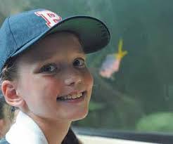 Lara Pike's Instagram, Twitter & Facebook