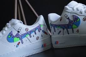 Juice Wrld Af1 Custom The Custom Movement In 2020 Custom Shoes Diy Custom Painted Shoes Personalized Shoes