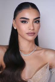 Ebony Lynch's Instagram, Twitter & Facebook