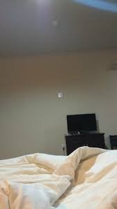Kamu bisa mengganti topi di depan kasur dengan ransel atau mungkin buku. Kamar Hotel Picture Of Neo Fortuna Nunukan Tripadvisor