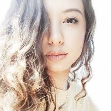 Mindy Woodard's Instagram, Twitter & Facebook