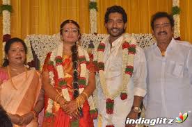 Venkat prabhu, s p charan, suha, indu, manivannan, pandu, chitti babu, crane manohar genre: Events Actor Pandu Son Pintu Wedding Movie Launch And Press Meet Photos Images Gallery Clips And Actors Actress Stills Indiaglitz Com