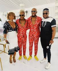 A glimpse into the world of somali weddings. What Twitter Fashion Police Thought Of Somizi And Mohale S Wedding Somhaletraditionalwedding