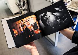 Improving Photography Portfolio Popular Photography Proof portfolios (8x10 or 10x13) are spiral bound and finished with a black or white background.