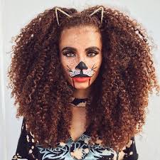 The fun thing about wavy & curly hair is the ability to transform your hair. 19 Halloween Costumes You Can Do With Just Hair Halloween Hair Natural Hair Styles Weird Haircuts