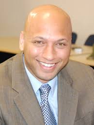 Who Goes to the University of Phoenix?