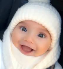 Cute smile : ))