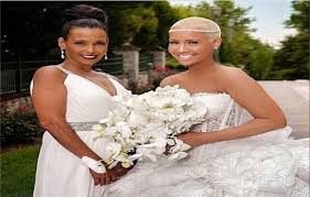 Check spelling or type a new query. Coiffure De Mariage Coupe Rasee Tres Courte Et Sexy Afroculture Net