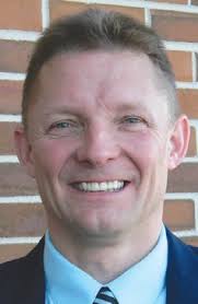 Tom Sparrow tapped next Friend of the Court referee