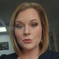 800+ "Amanda" profiles